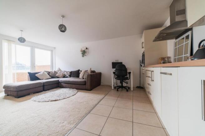 Call 02920 668585 to secure your viewing _6