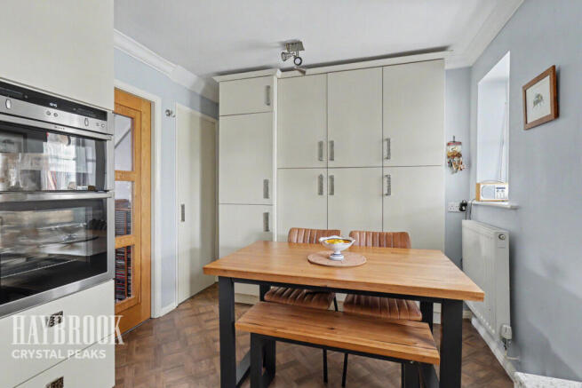3 bed Semi-Detached for sale Image 5