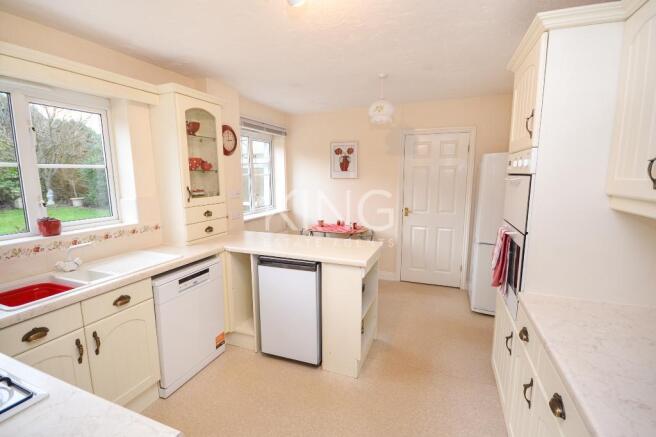 Kitchen/ Breakfast room