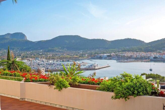 03-port andratx Hafenblick-Appartement mit gigantischer Terrasse-kaufen-yachten