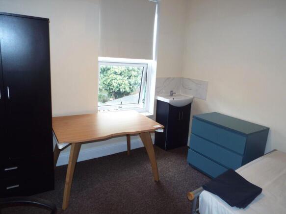7 bed Terraced for sale Image 5