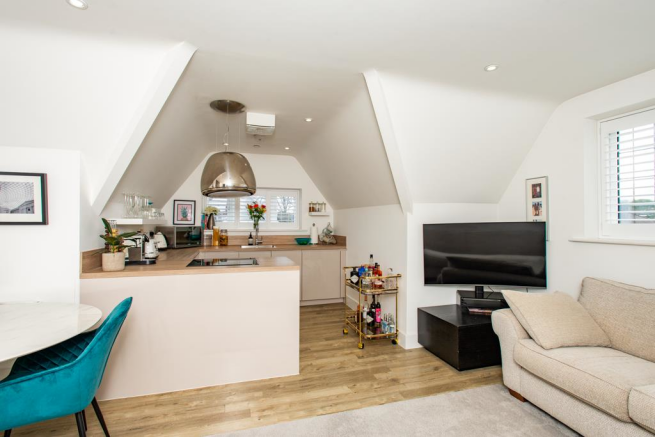 Open Plan Kitchen/Lounge