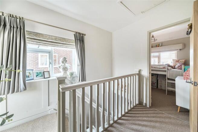 3 bed Semi-Detached for sale Image 10