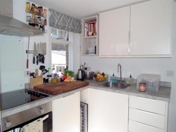 Kitchen: