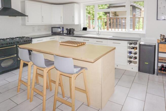 Kitchen/Breakfast
