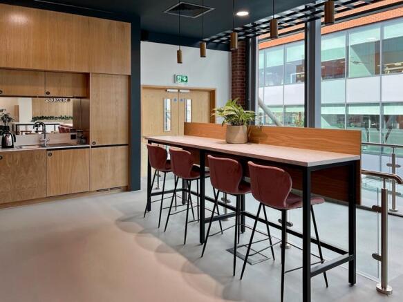 b5261be256d44bcda699c49cf0f65a99 1.jpeg