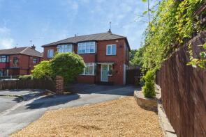 19, Lea Farm Crescent, Kirkstall, Leeds LS5 3QQ
