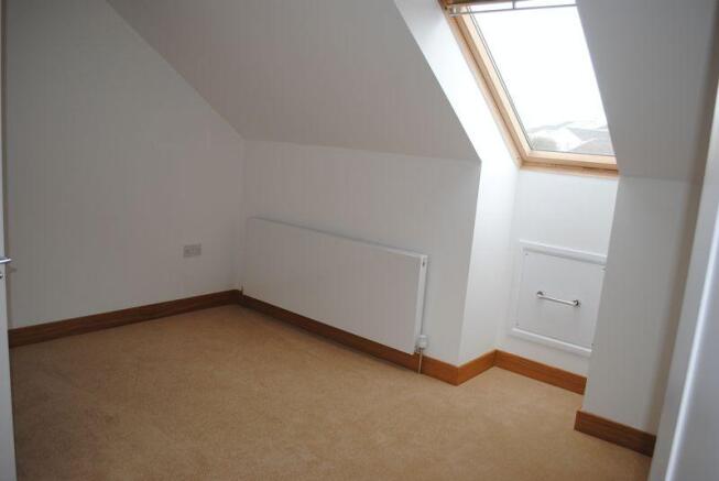 Upper floor Bedroom