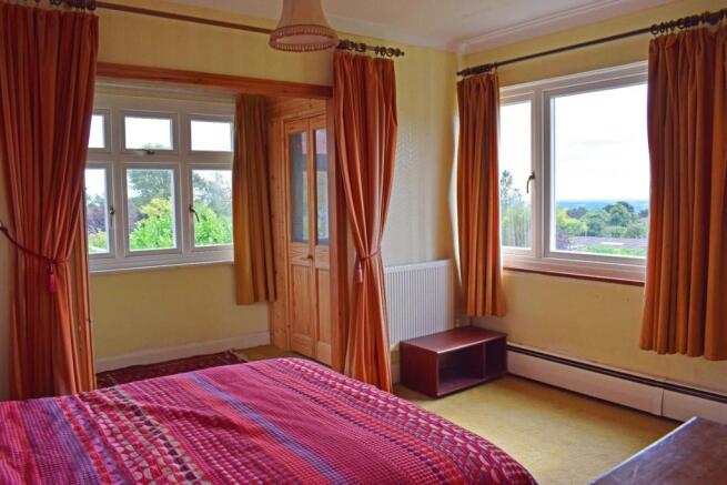 31 High House Drive, bed 1a.jpg