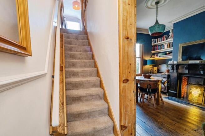 3 bed Town House for sale Image 6