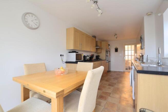 Kitchen/ Breakfast R