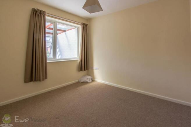 Bedroom 3 (Double)