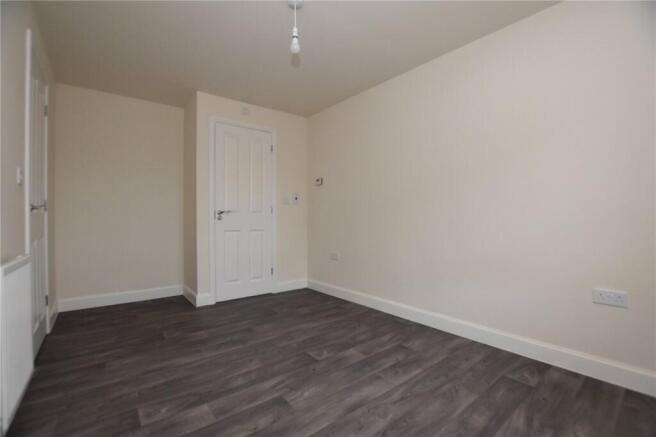 3 bed Semi-Detached for sale Image 7