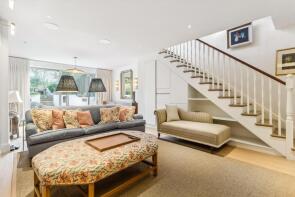 117, Blenheim Crescent, London W11 2EQ