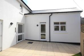 7a, Clinton Lane, Seaford BN25 1NS