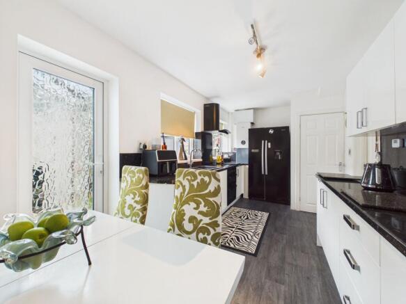 Dining Kitchen