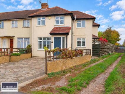 Endeavour Road, Cheshunt, Waltham Cross, EN8