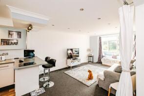 17, Goldstone Court, Windsor Close, Hove BN3 6WS