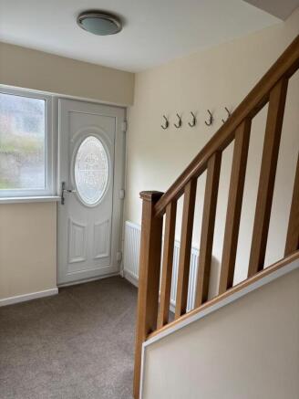 3 bed House to rent Image 6