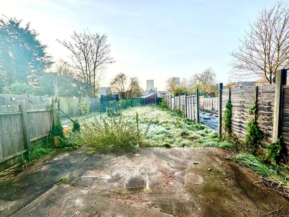 663add25-e4bc-475...