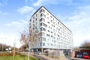 Flat 17, Stephenson House, Wetherburn Court, Milton Keynes MK2 2AF