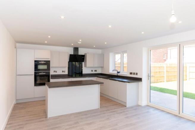 Kitchen Diner: