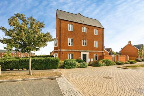 Barge Crescent, Broughton, Aylesbury