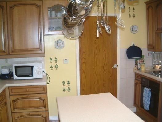 Dining kitchen