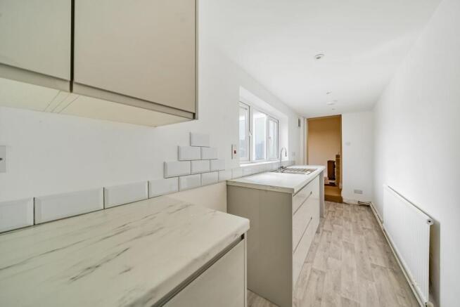 Kitchen (2)