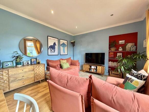 Stonefield Crescent, Blantyre, Glasgow, South Lanarkshire, G72 photo 4