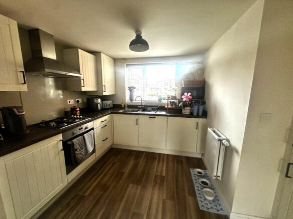 First Floor Flat - Siskin Close