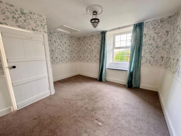 3 bed Detached for sale Image 11