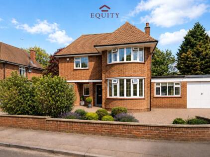 Athole Gardens, Enfield, EN1