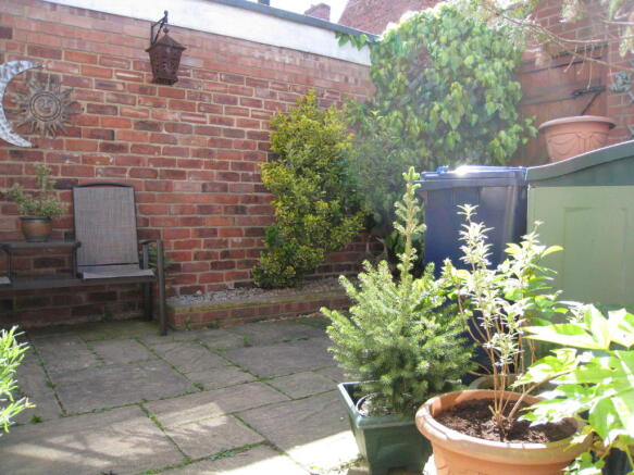 Photo 10