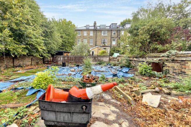 Land to the rear of 2 Breakspears Road, Brockley, London, SE4 1UW