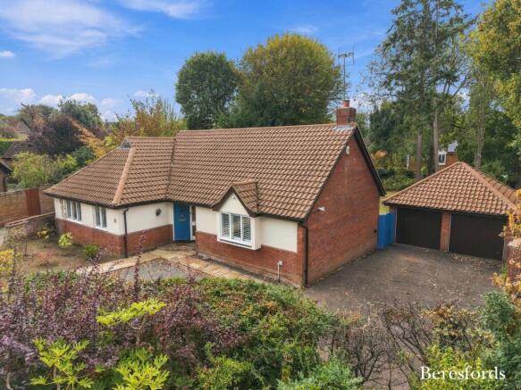 3-bed bungalow on Bowmont Close, Hutton, CM13, £950,000