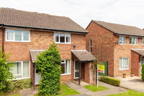 Hayes Close, Marston