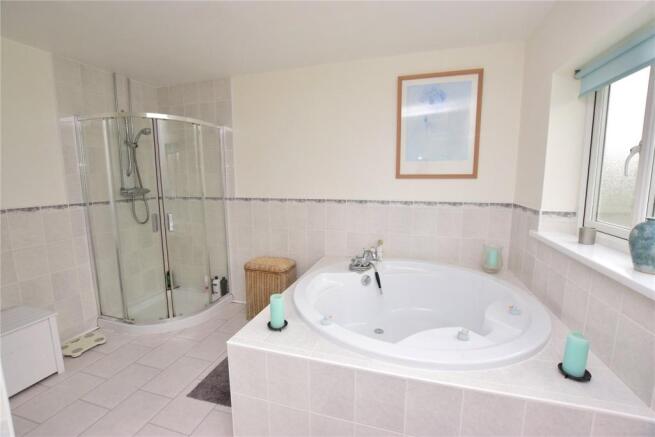 Bathroom (1)