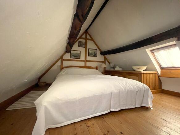 3 bed Cottage for sale Image 7
