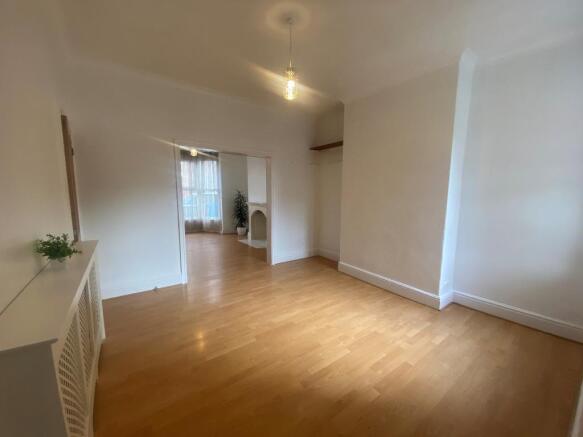 2 bed Terraced for sale Image 7