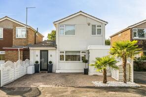 10, Glebelands, Claygate, Esher KT10 0LF