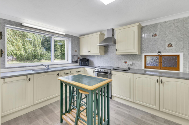 Twycross Road, Snarestone, DE12 photo 4