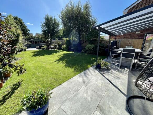 garden.jpg