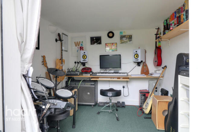 Photo 16