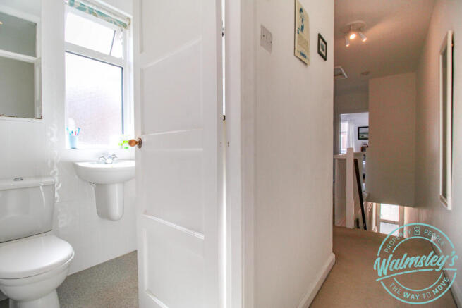 Bathroom & landing