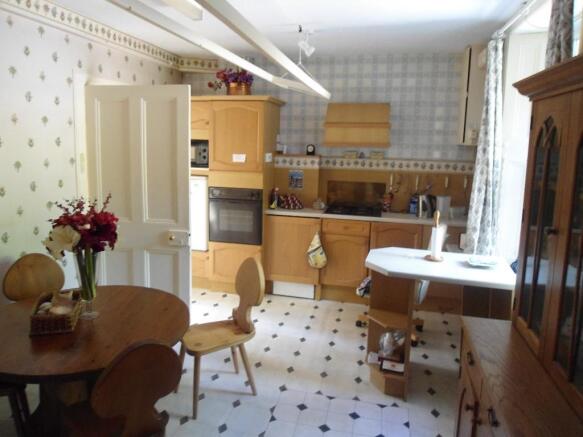 Kitchen/Breakfast Ro