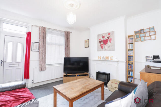 3 bed Terraced for sale Image 3
