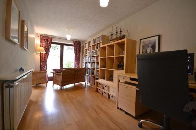 Photo 4