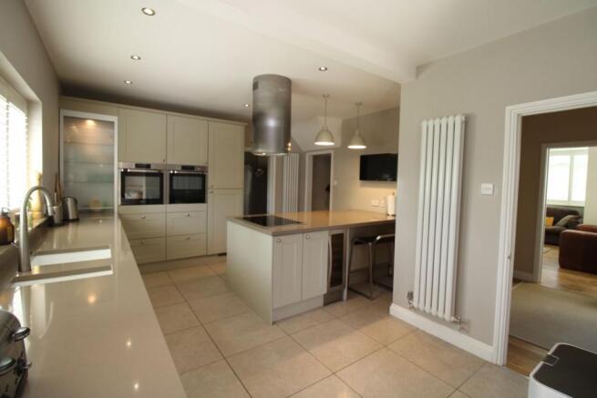 Kitchen/Breakfast