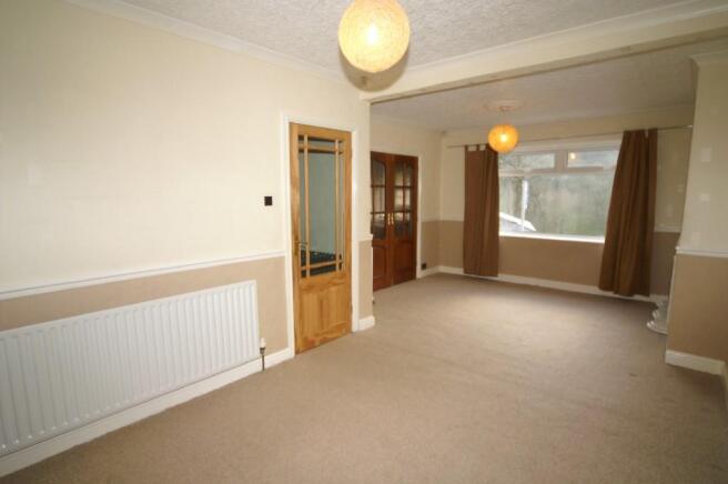 Lounge/ Dining